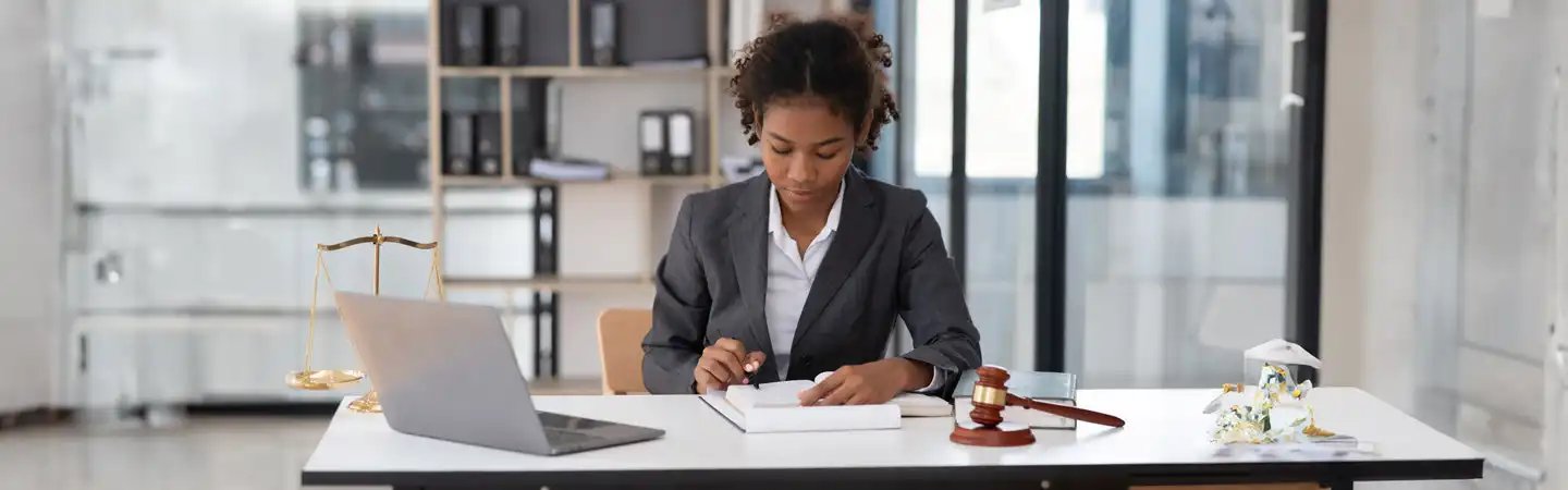 Legal Assistant | Bryant & Stratton