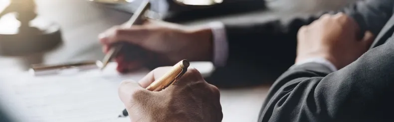 Finding Paralegal Jobs in the Court System and Beyond